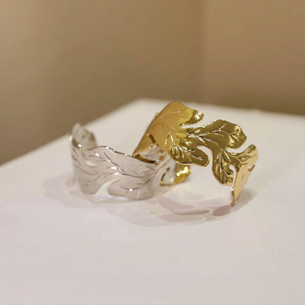Feuilles dorées, élégance naturelle – Bracelet feuillage ajouré